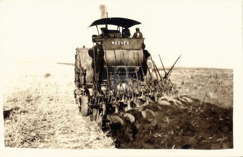 Reeves steam engine tractor - engine,