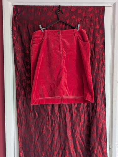 Boden red skirt size 14r - red,