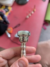 Bach 351 Trumpet 5B mouthpiece