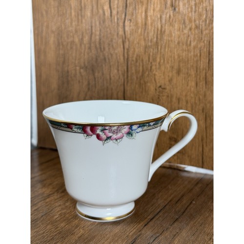 Royal doulton orchard hill - doulton,
