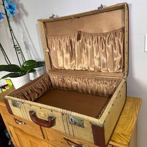 Vintage garstin suitcase 1950s - vintage,