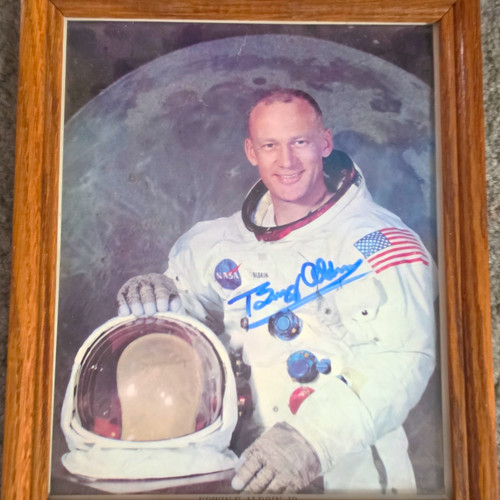 Buzz aldrin signed photograph - aldrin,