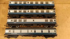 4x Hornby BR Mk1 InterCity Coaches - 00 Gauge.