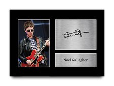 Noel Gallagher Signed Pre