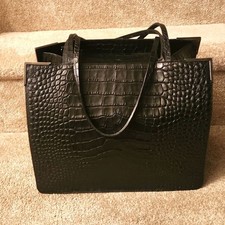 Lia Numa Black Leather Croc