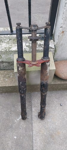 Velocette front forks - velocette,