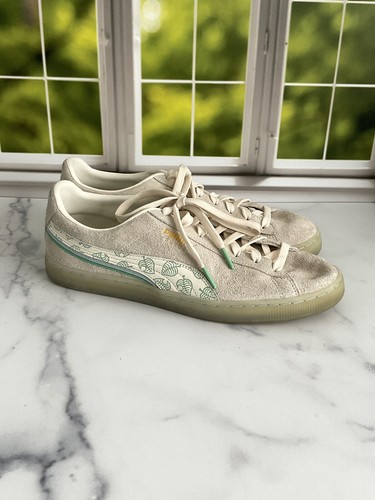 Puma suede animal - puma, crossing