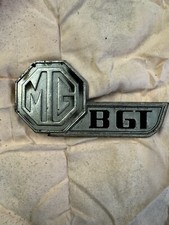 MG MGBGT Tailgate badge original