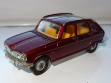 (W) corgi RENAULT 16TS - 260