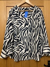 LADIES SIZE 20 NAVY/IVORY LONG