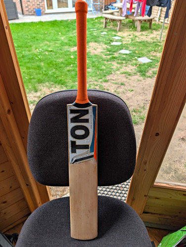 Ton english willow cricket - ton,