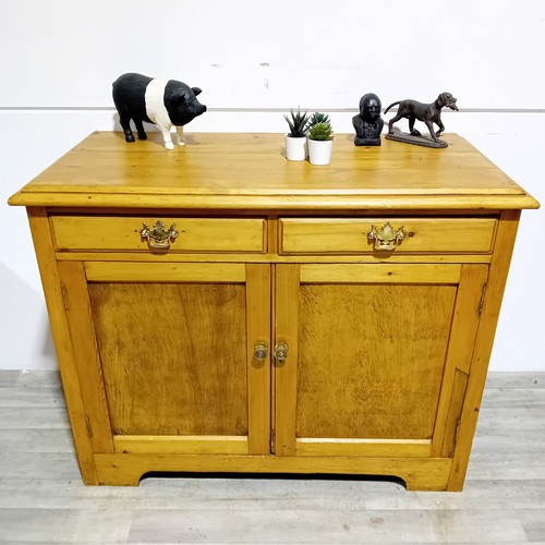 Antique pine dresser base - ,