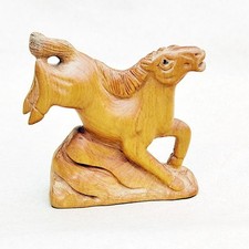 X4562 - 2" Hand Carved Boxwood