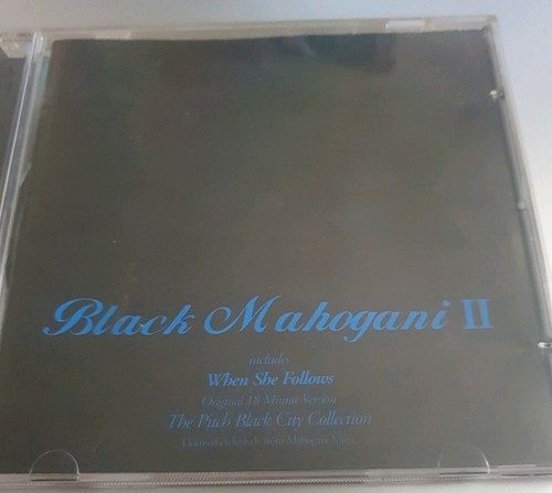 Black mahogani moodymann - black, by