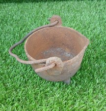 Vintage Cast Iron 5 Inch Lead