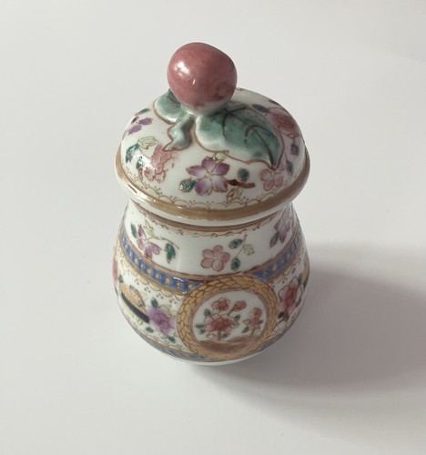 Small chinese style lidded - chinese,