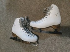 Risport Electra Figure Skates - White - Size 250
