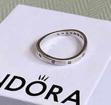 Pandora Minimalistic Curved