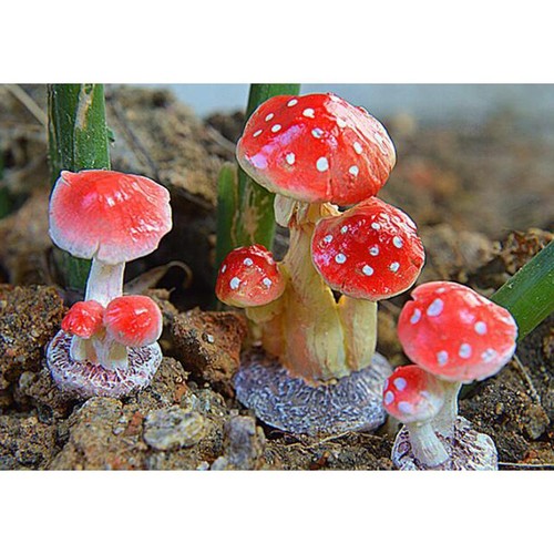Mini mushroom figurine for