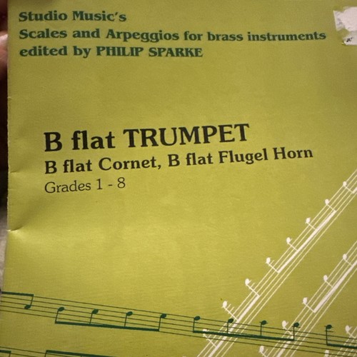 Flat trumpet grades 8 - b,