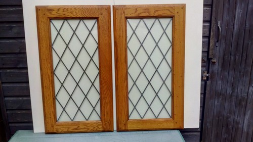 Pair solid medium french - of,
