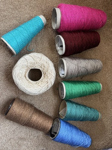 Bundle part used yarn - of, cones