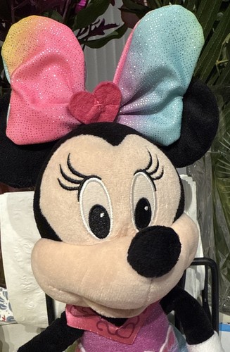 Talking minnie mouse - minnie,