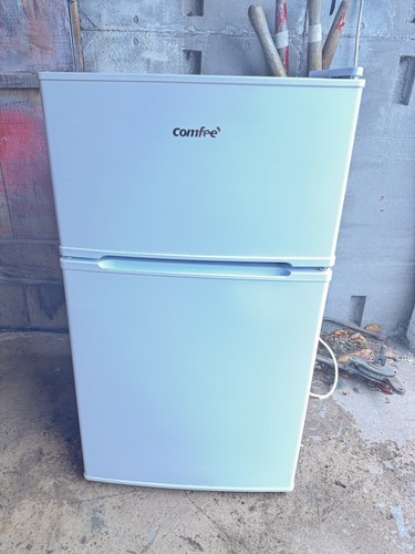 Fridge freezer under - fridge,