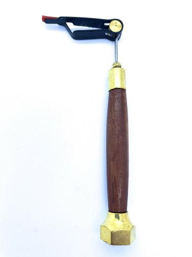 Fly tying wooden handle - tying,