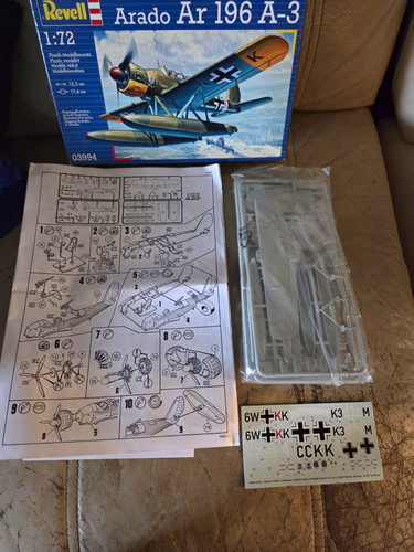 Revell airplane kit - airplane,