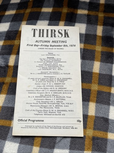 Thirsk race course - race, racecard