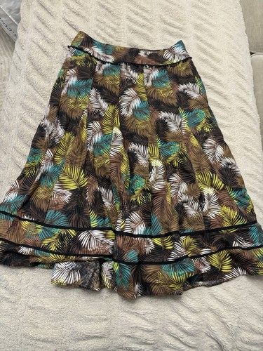 Laura ashley ladies skirt size - ashley,