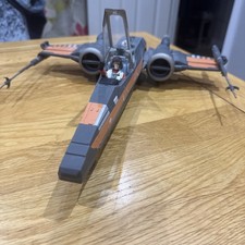 Star Wars The Force Awakens Poe’s X-Wing Fighter Resistance Hasbro
