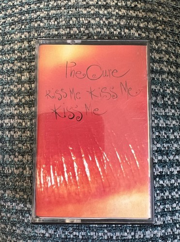The cure kiss - cure,