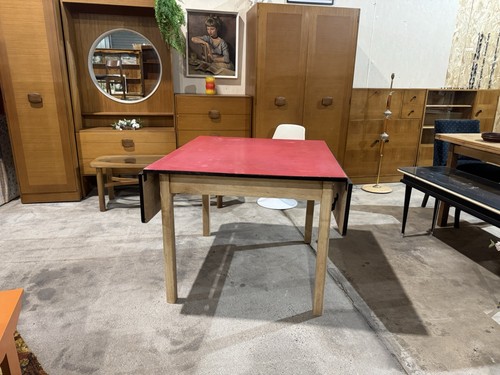 Vintage large formica table - large,