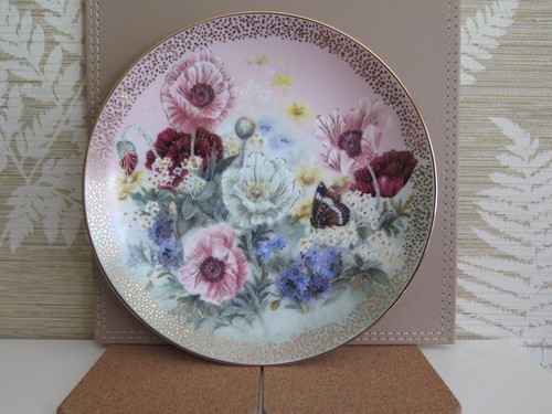 Poppy pastorale plate by - plate,