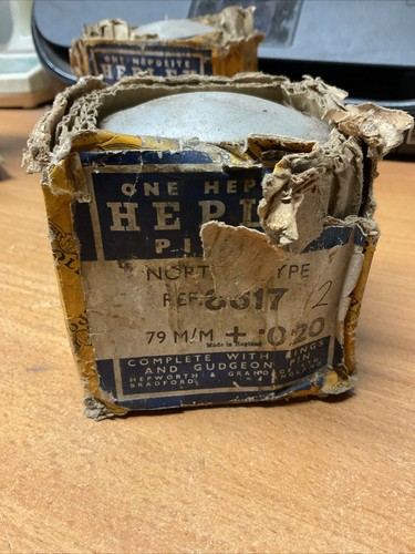 Norton piston 8617 160 - piston,
