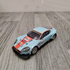 Scalextric C2960 Aston Martin