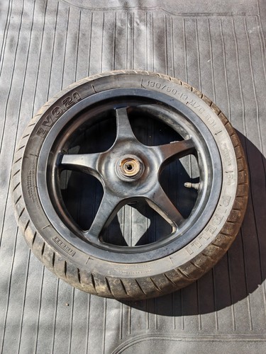 Yamaha aerox yq50 front - aerox,
