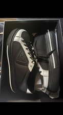prada trainers size 9