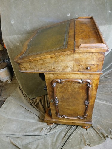 Davenport rare pale burr - rare,