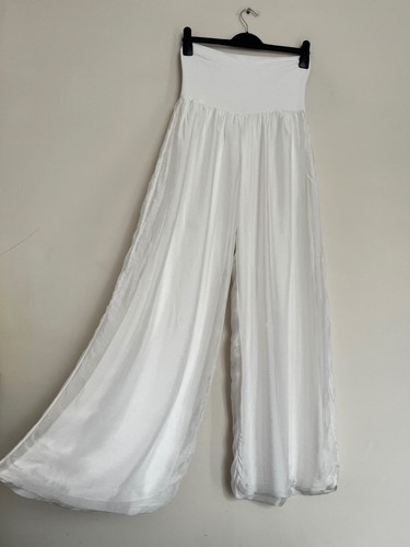 Made italy white - wide, leg