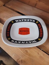 Watneys red barrel ashtray - red,