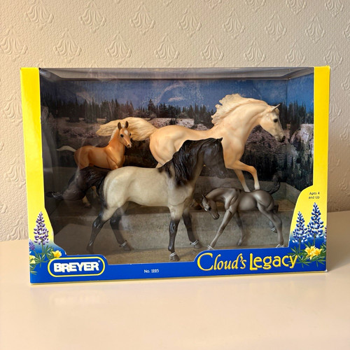 Breyer cloud legacy horse - breyer,