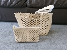 Stylish Estee Lauder Beige Bucket Bag With Make Up Bag