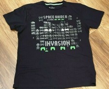 SPACE RAIDERS INVASION - SPACE INVADERS T SHIRT, MEDIUM 