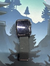 Apple Watch Series 4 MTVU2B/A