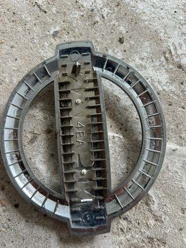 Nissan qashqai logo emblem - qashqai,