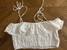 ZARA WHITE OFF SHOULDER CROP