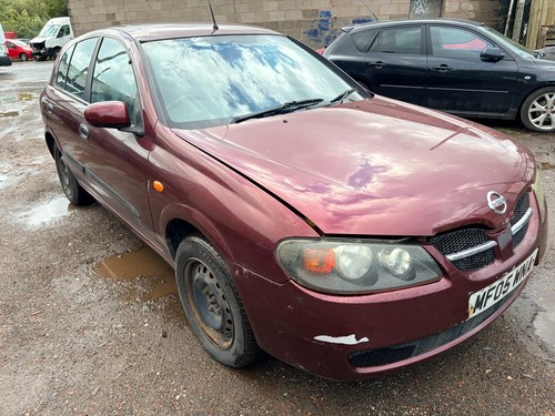 Nissan almera automatic - nissan,